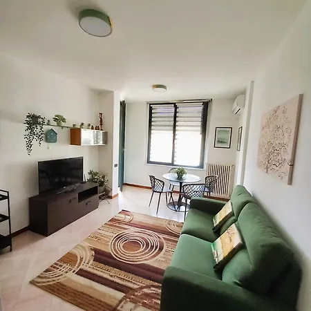 アパート Bilocale Con Terrazzo E Box Auto Su Richiesta