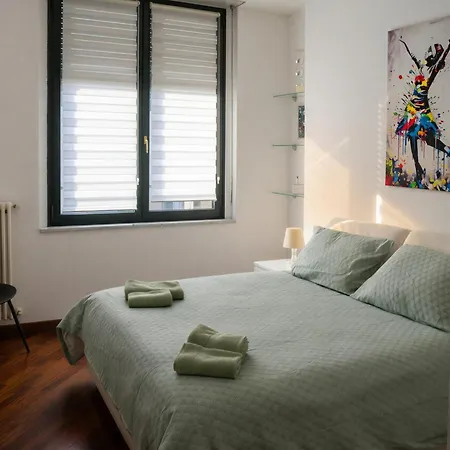 Bilocale Con Terrazzo E Box Auto Su Richiesta 公寓
