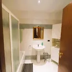 Apartment Bilocale Con Terrazzo E Box Auto Su Richiesta Como